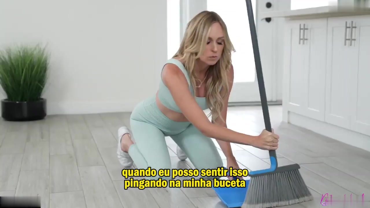 Enteado Arrombando a Buceta da Madrasta – Legendado